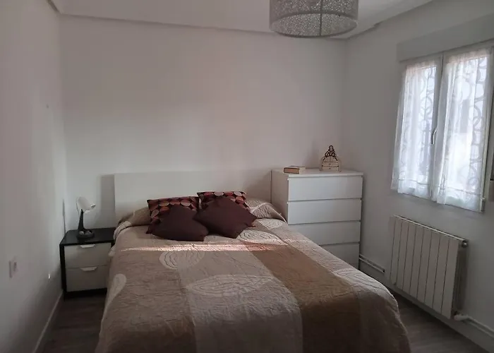 Preciosa Casa Bi-Familiar Al Lado De Donosti.